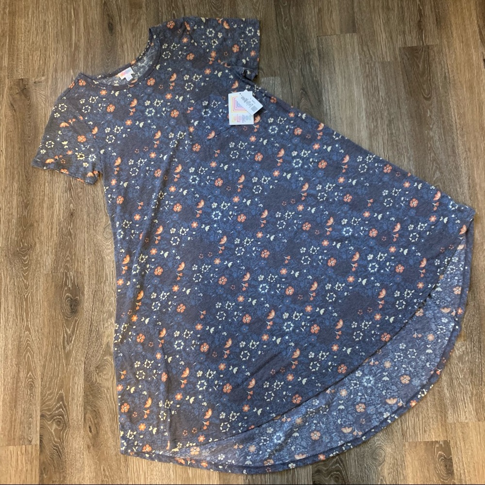 NWT LuLaRoe Carly Dress Size Large